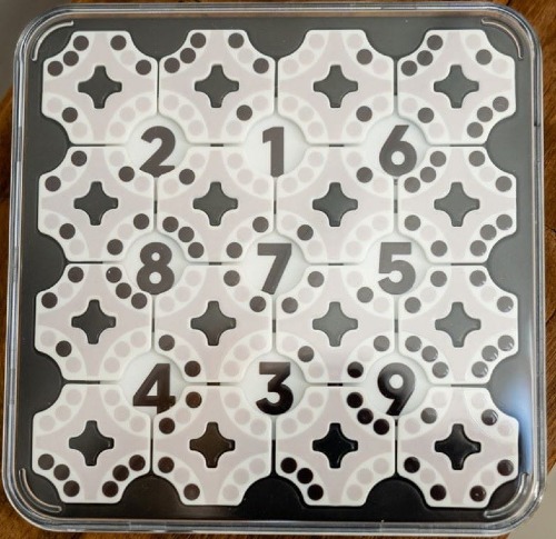 Atomowe-Zagadki-srodek-3.jpg